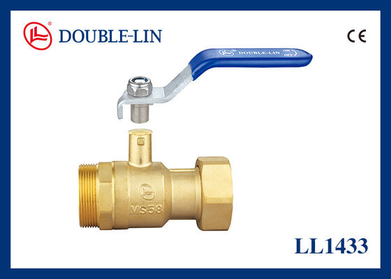 Flujo completo 3 4 válvula de bolas de latón giratoria con rosca manija con cerradura femenina / masculina